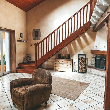 Villa De Charme En Haute-Savoie Clarafond-Arcine Extérieur photo