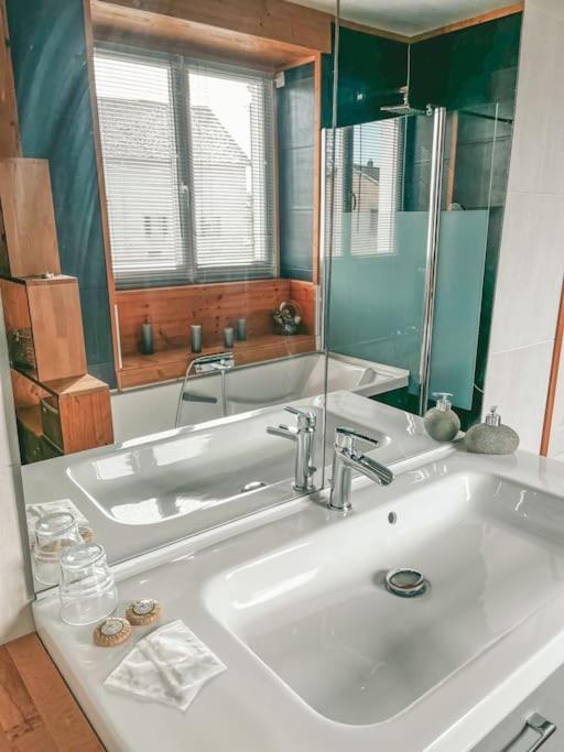 Villa De Charme En Haute-Savoie Clarafond-Arcine Extérieur photo