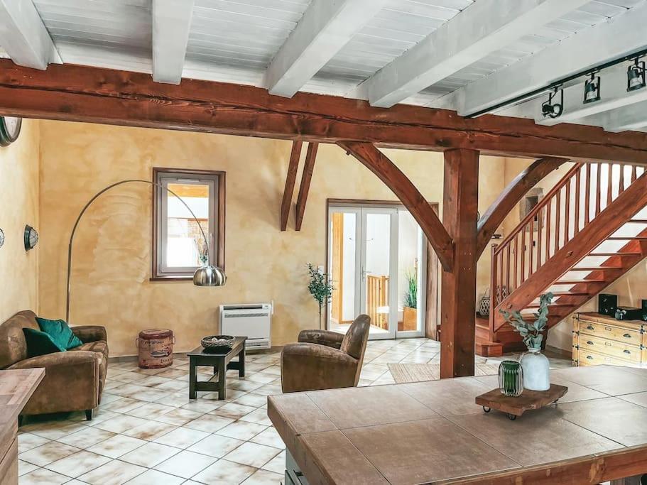 Villa De Charme En Haute-Savoie Clarafond-Arcine Extérieur photo
